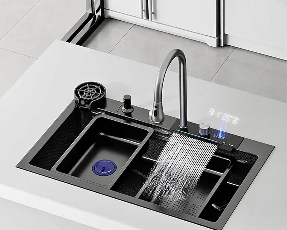 Black Waterfall Kitchen Sink - 304 Stainless Steel