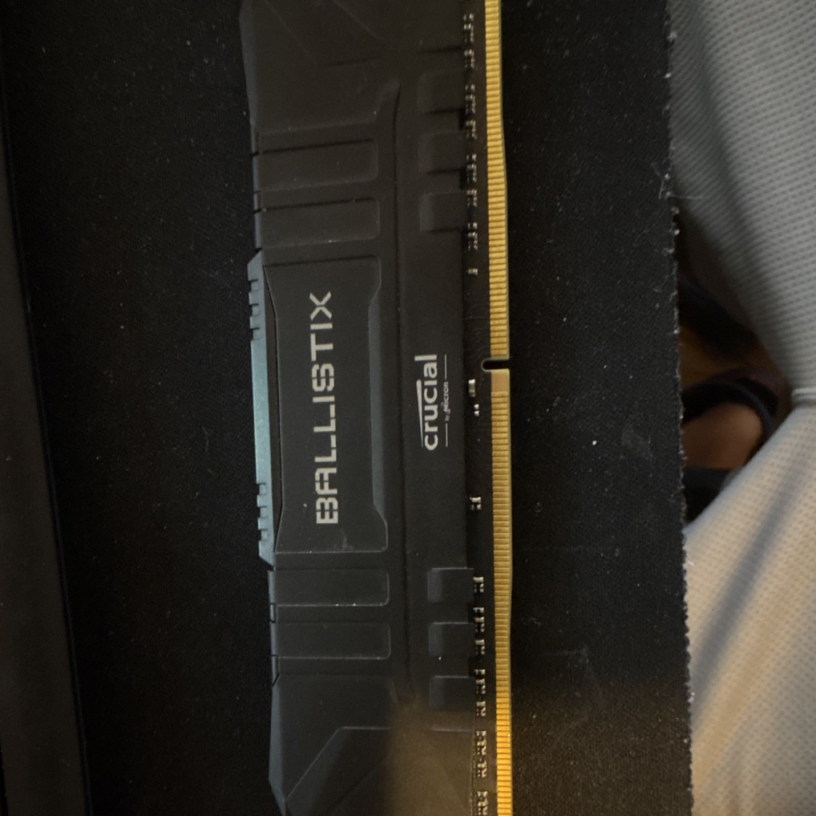 Crucial Ballistix 8GB DDR4-3200 PC4-25600 RAM - photo 3