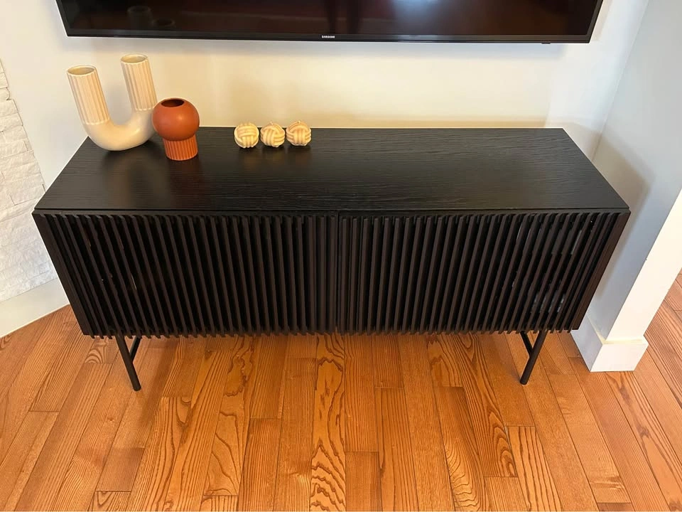 Mobilia TV Stand - photo 2