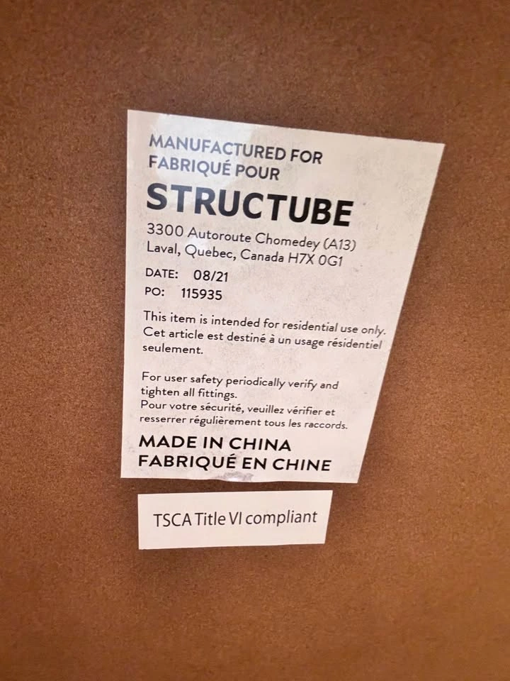 Structube Dining Table - photo 4