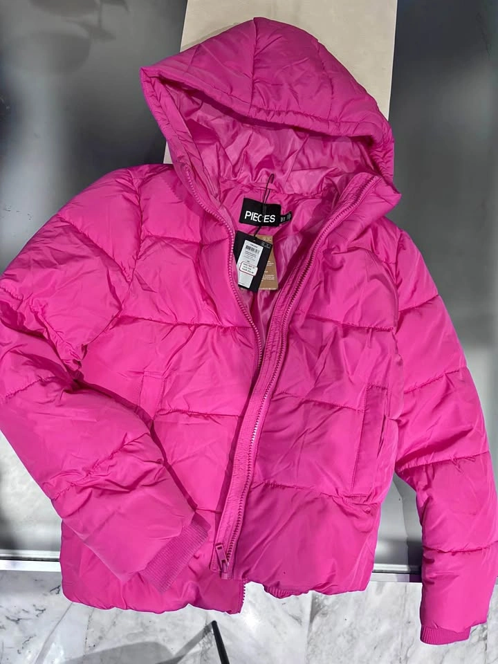 Brand new Pieces jacket size XS