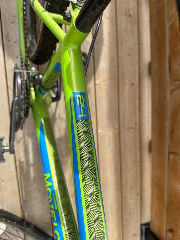 MOVELO Algonquin 24 inch Green Blue Bike - photo 2