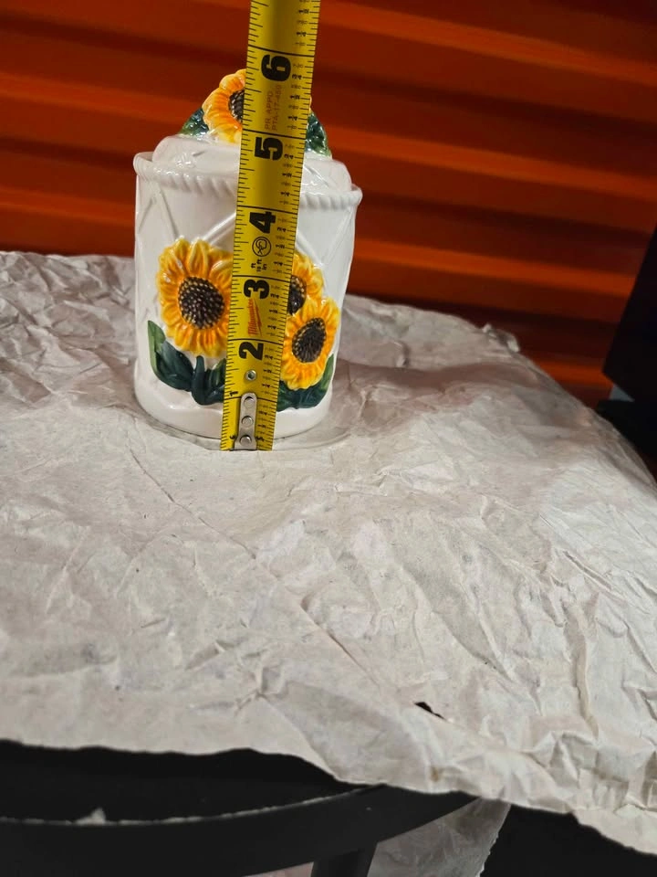 Sunflower Ceramic Jar - photo 2