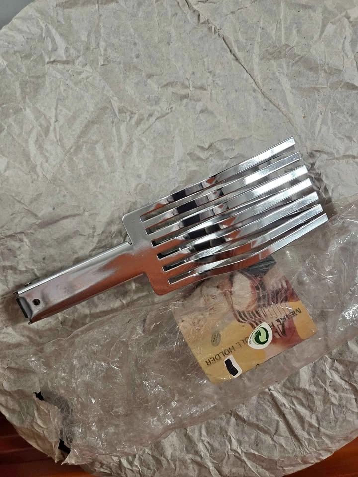 New Metal Ham Roll Holder Kitchen Tool