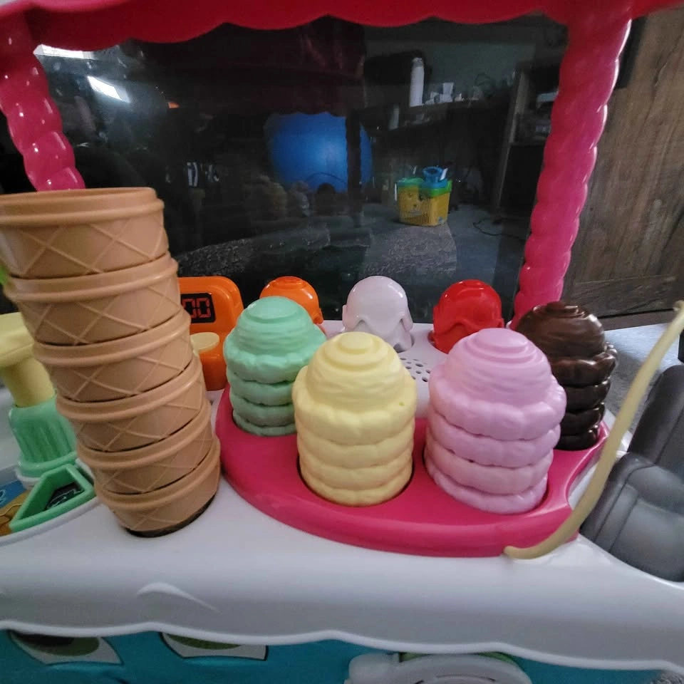 EEUC LeapFrog Scoop and Learn Ice Cream Cart - photo 3
