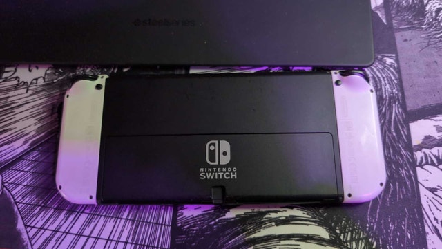 OLED Nintendo Switch - photo 5
