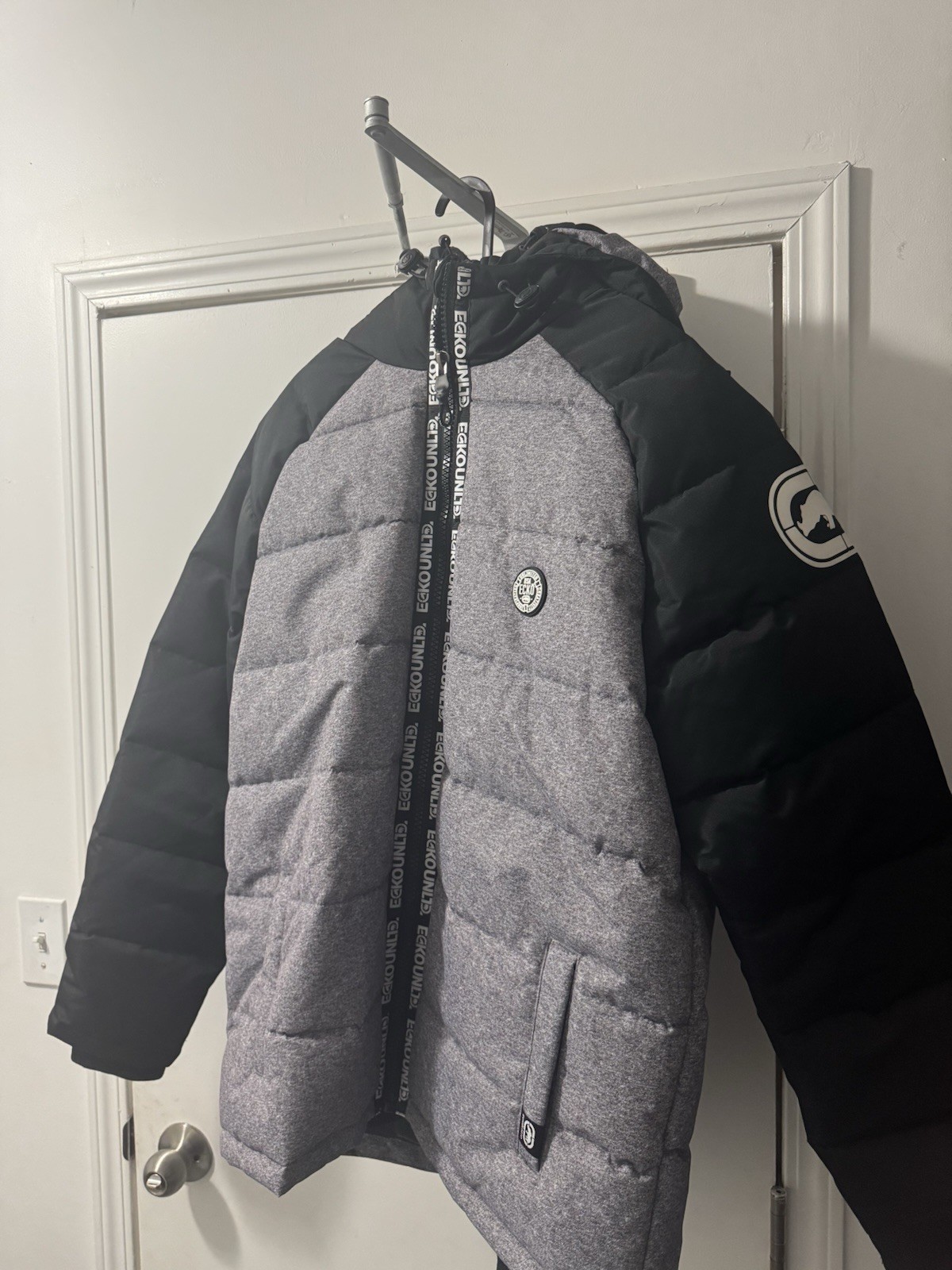Ecko Unltd. Gray Down Winter Jacket - Men's Large