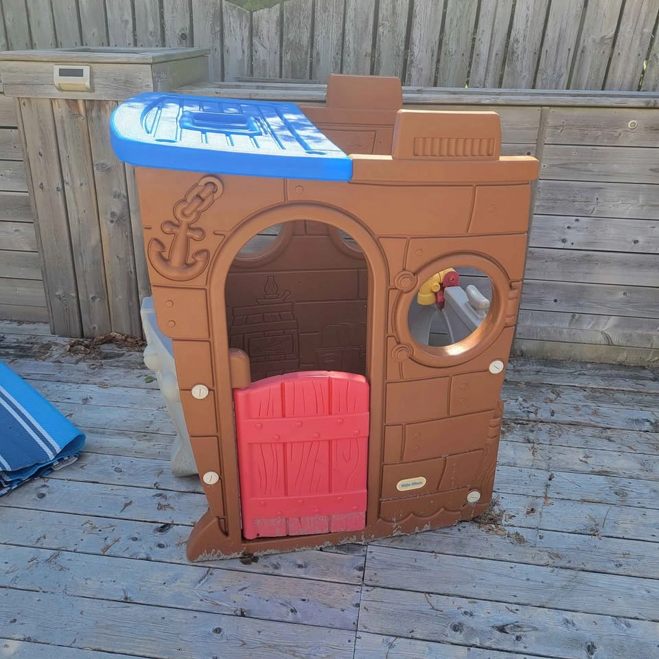 EEUC Little Tikes Pirate Ship - photo 2