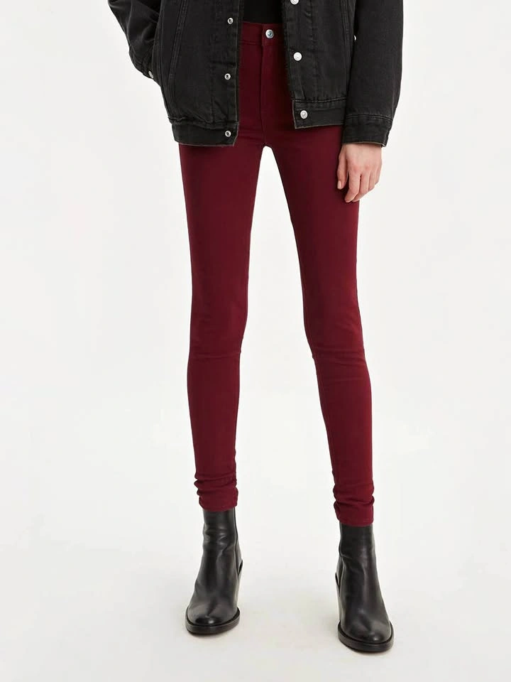 NWT Levi's 720 High-Rise Super Skinny Burgundy Size 28