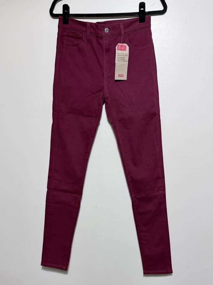NWT Levi's 720 High-Rise Super Skinny Burgundy Size 28 - photo 4