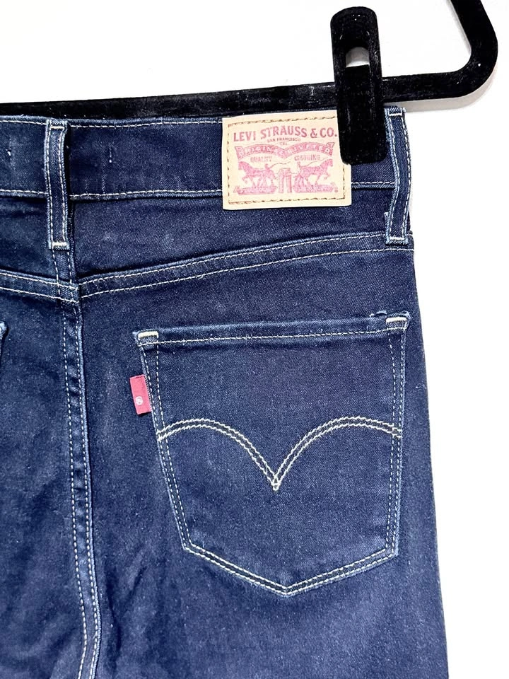 Levi’s 720 High Rise Super Skinny Jeans Dark Indigo NWOT Size 27 - photo 5