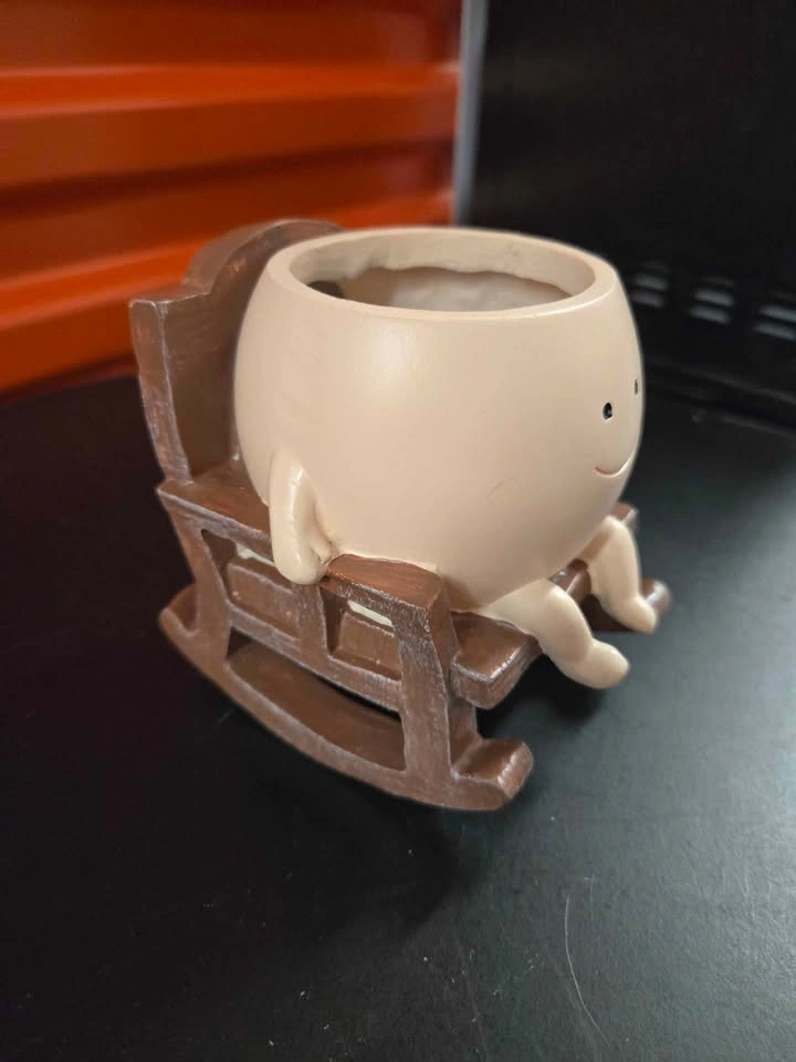 Cute Character Planter Rocking Chair - photo 2