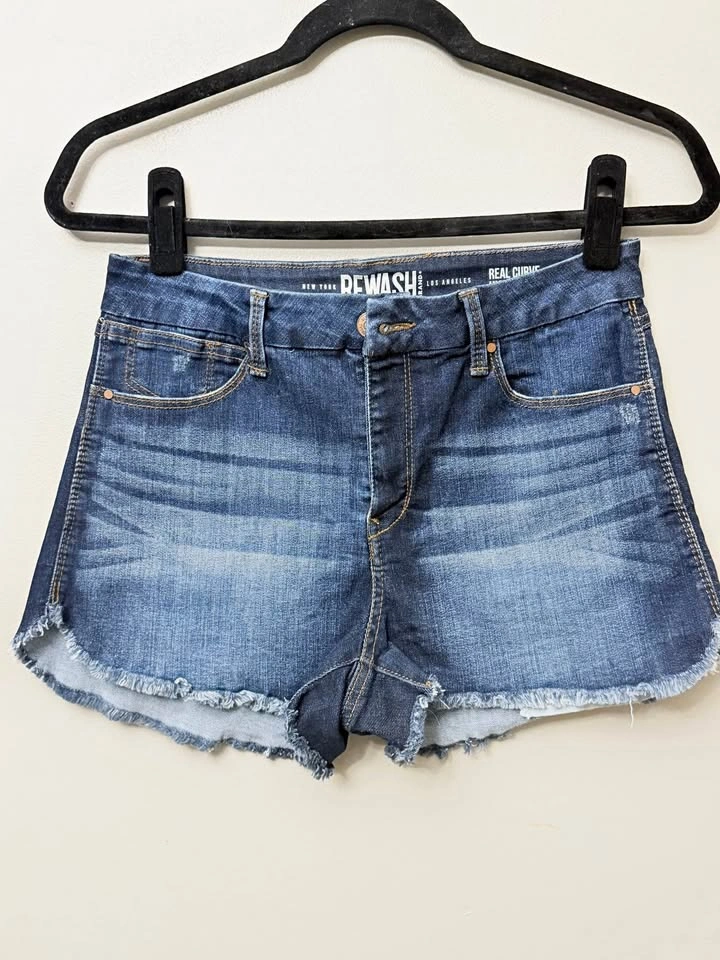 Women’s Denim Shorts size 5