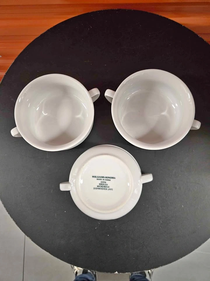 Williams-Sonoma White Soup Bowls with Handles - Set of 3