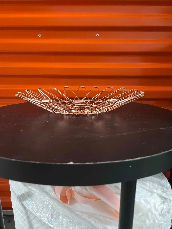 Rose Gold Collapsible Wire Fruit Basket - photo 3