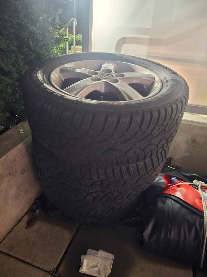 Winter Tires 215/60 R16 - photo 3