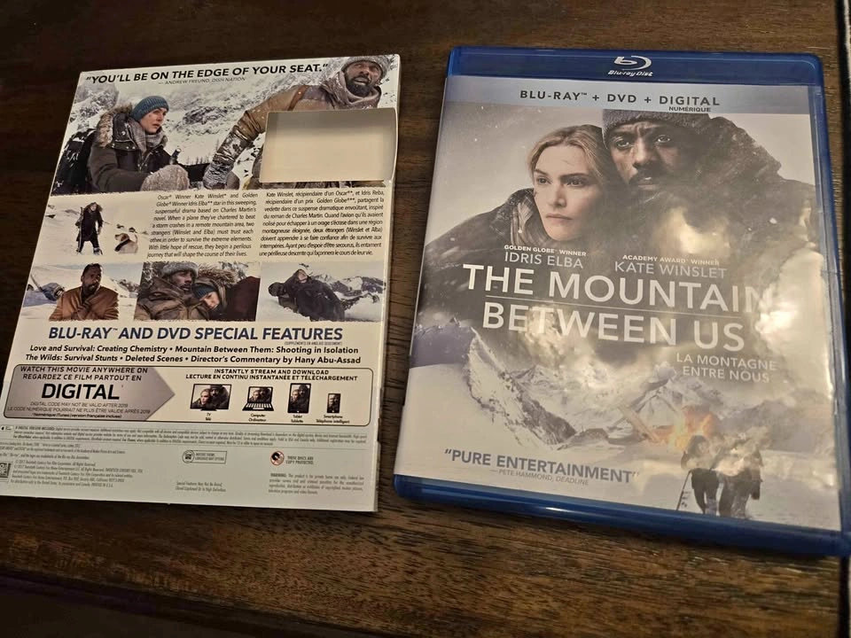 The Mountain Between Us (Blu-ray/DVD)