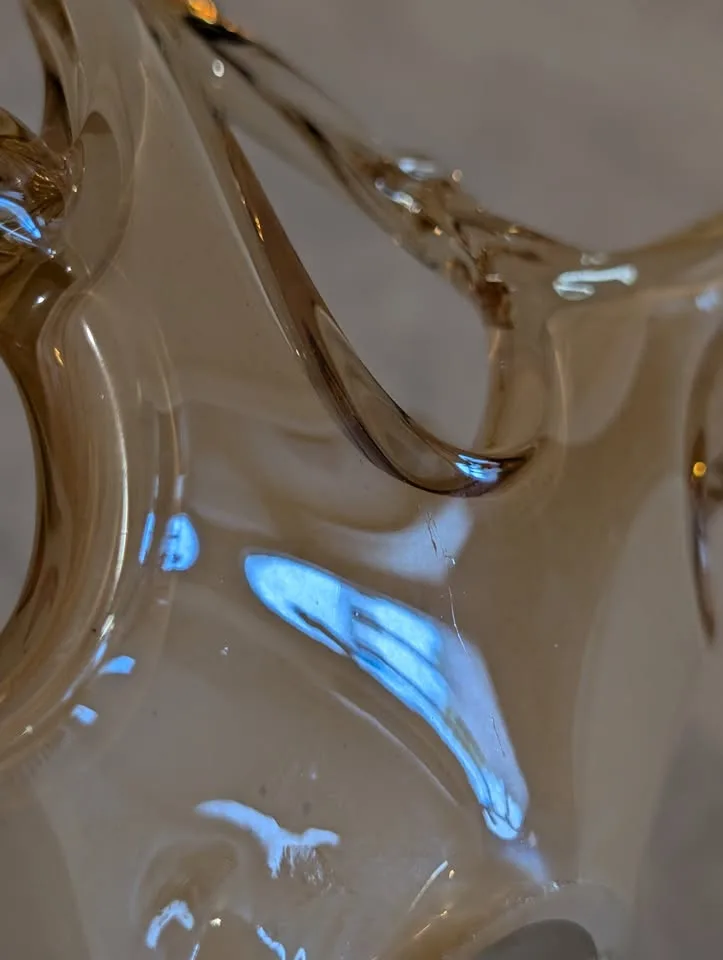 Art Glass Bowl image indicator(7)