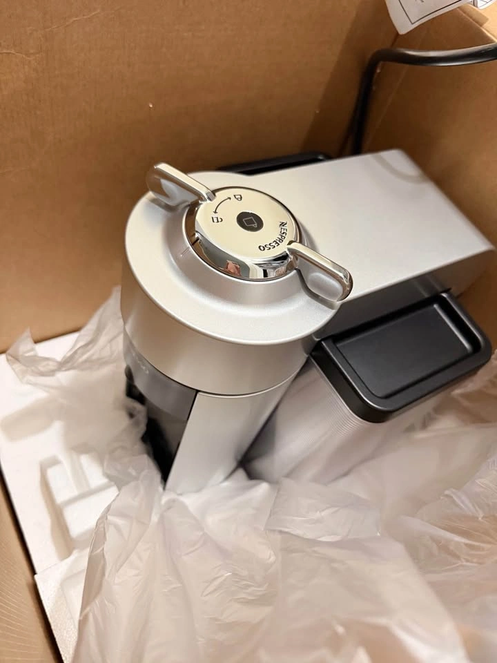 Nespresso Vertuo Machine - photo 3
