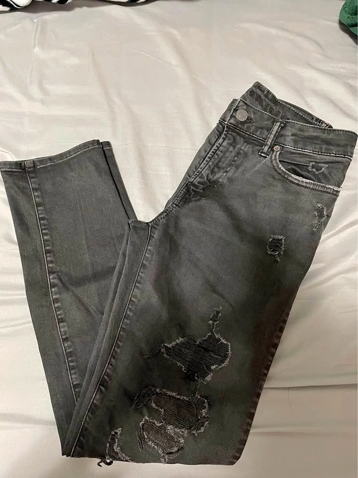 American Eagle Men’s Jeans