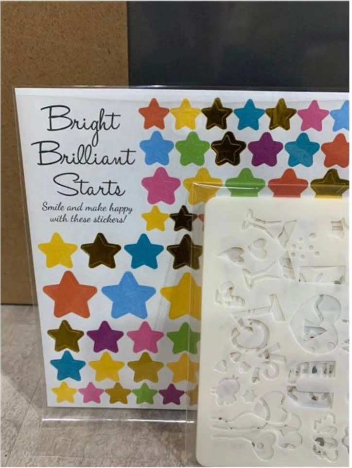 Scrapbook with Stickers & Stencils - photo 4