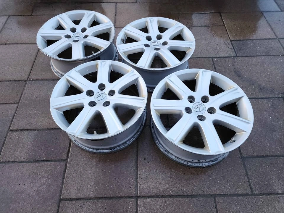 Set of Lexus Toyota Alloy Wheels 17inch - photo 2