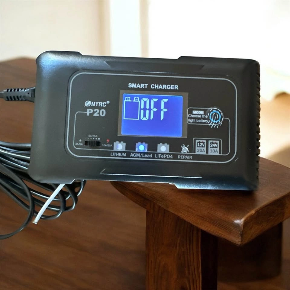 12V/24V Smart Car Battery Charger - photo 3
