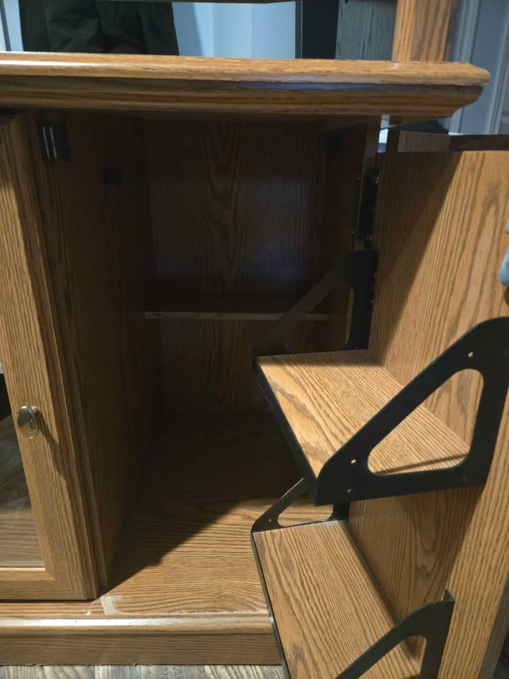 Oak Look Entertainment Center TV Stand - photo 4