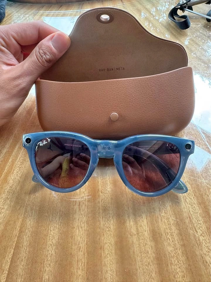 Ray-Ban Meta Headliner Smart Glasses Blue