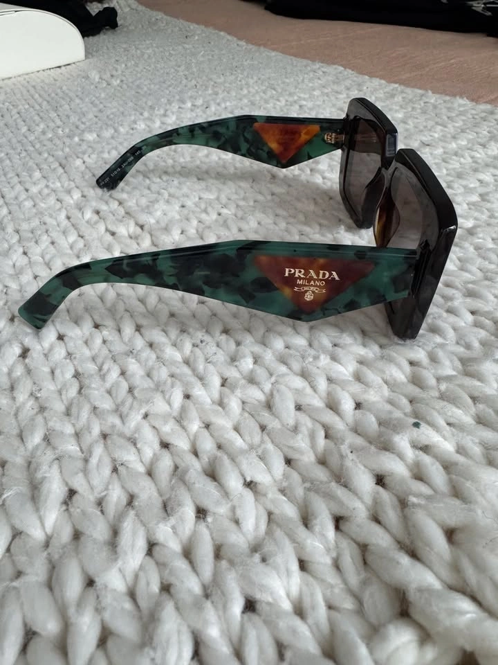 Prada Sunglasses - Brand New PR 23YS Model - photo 4