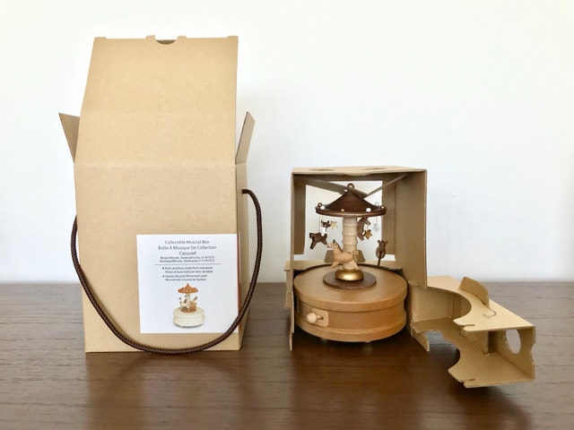 Brand new Wooderful Life Carousel music box - photo 4