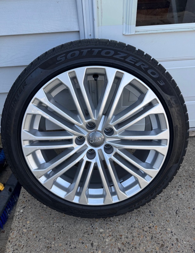 Set of FOUR 18'' Winter Tires on OEM Audi Rims - photo 2