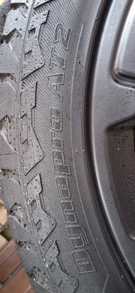 22" Rims and Tires - Dynapro AT2 285/45 110T M+S - photo 4