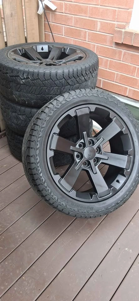 22" Rims and Tires - Dynapro AT2 285/45 110T M+S - photo 5