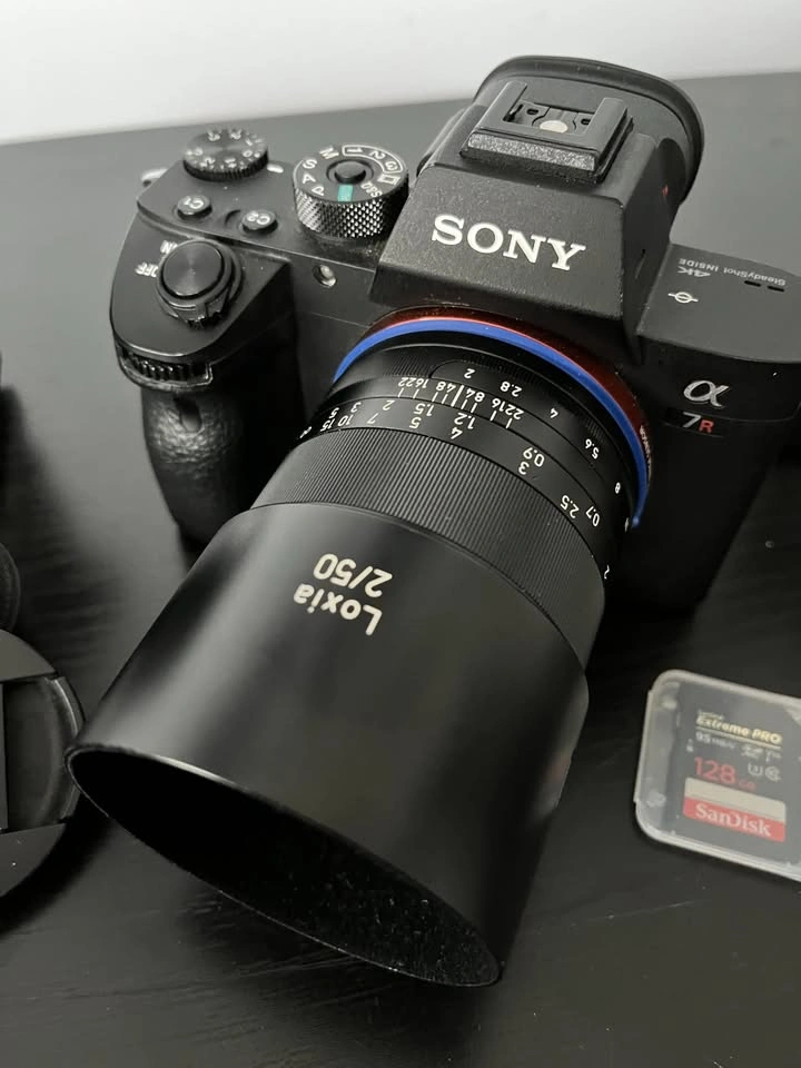 SONY A7Riii Camera and Kit - photo 2