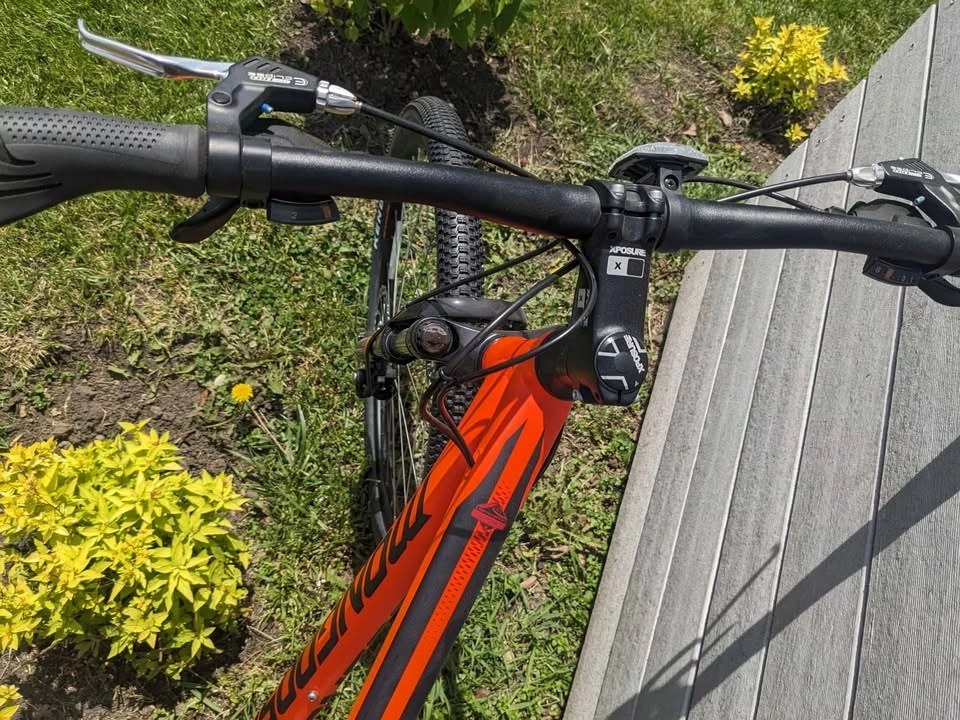 Mongoose Switchback Comp Mountain Bike, 27.5" Wheels - photo 2