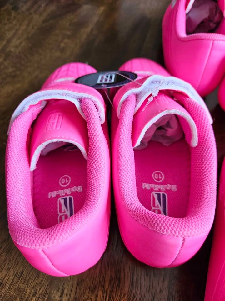 Kids' Pink Soccer Cleats & Double Digits Gift Bundle - photo 5