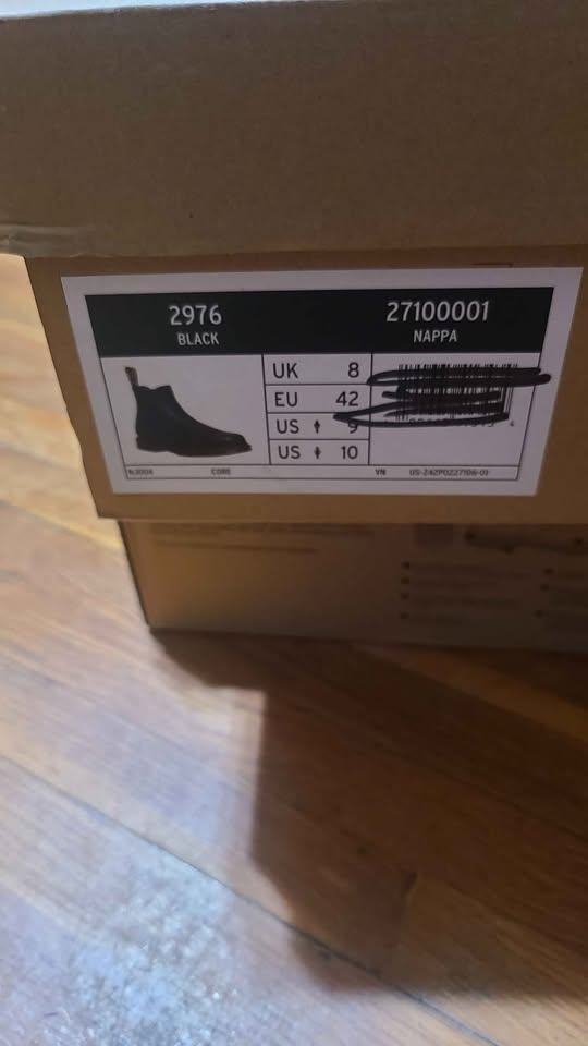 Dr. Martens Chelsea Boot 2976 Unisex Mens Sz 9 - photo 4