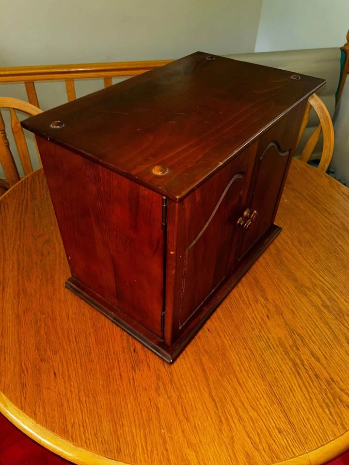 Vintage-Style Wooden Storage Cabinet / Jewelry Box - photo 2