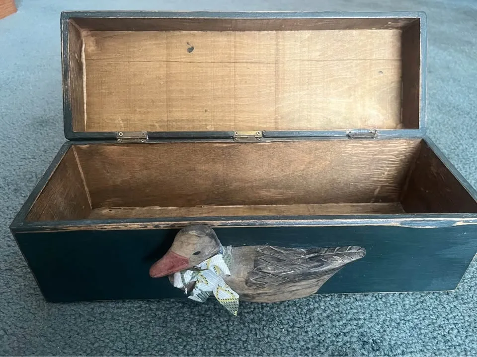 Rustic Wooden Duck Box - photo 2