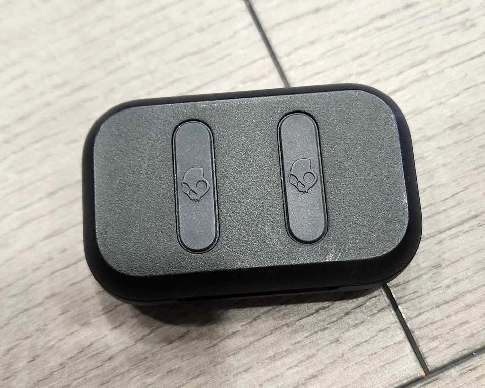 Skullcandy Wireless Bluetooth Earbuds