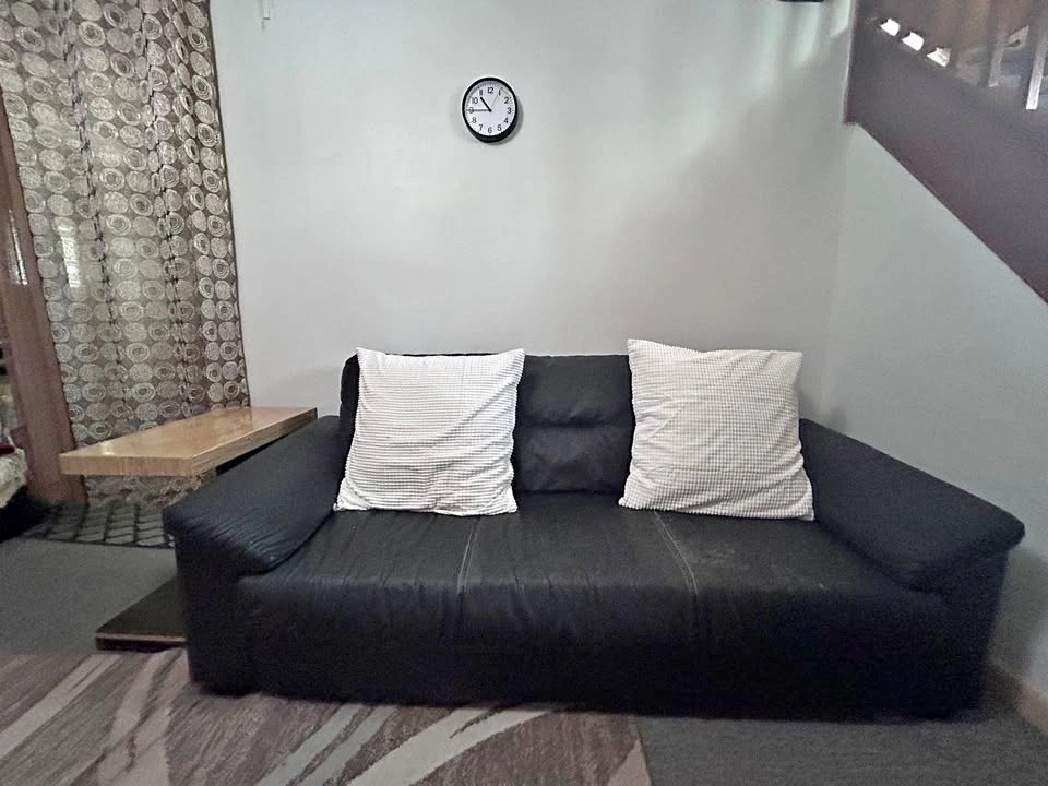 Small Black Sofa Couch – Great for Apartment
