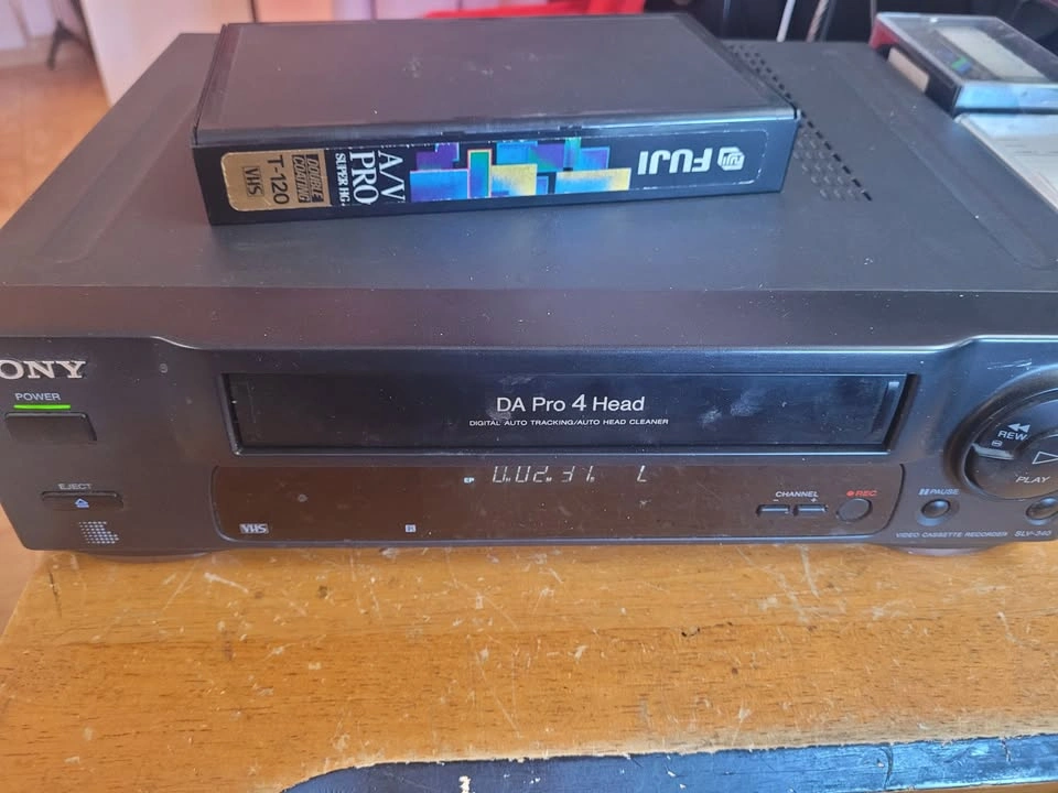 Sony VCR VHS Transer tapes Works fine - photo 4