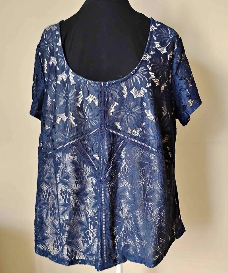 Ladies Maurice's Navy Blue Lace Lined Overlay Stretchy Top