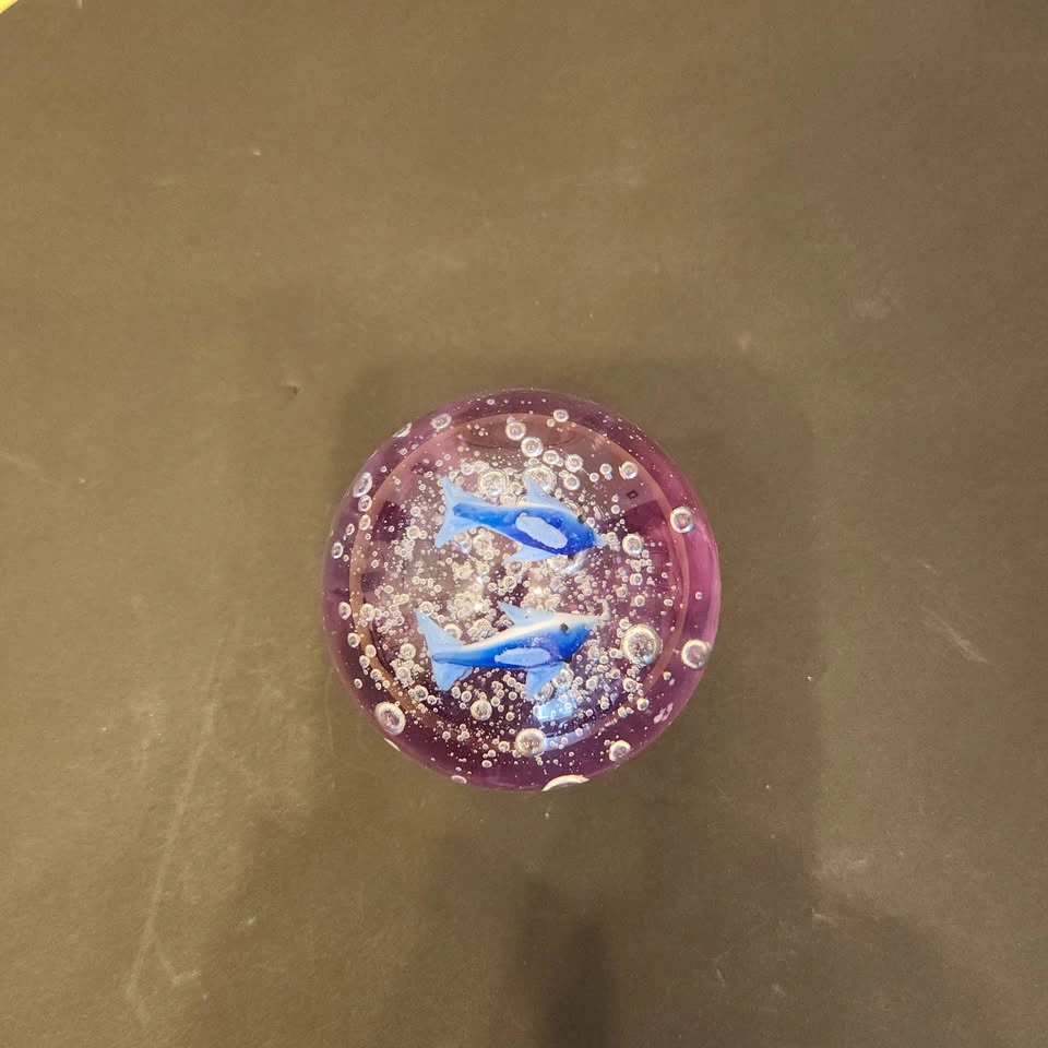 Small Art Glass Paperweight with Dolphins - photo 5