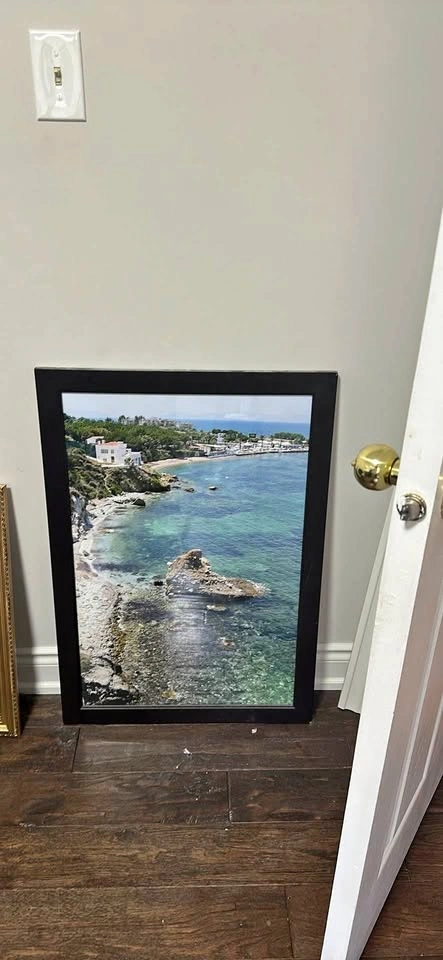 Art work/ IKEA Canvas prints and Large Frames!