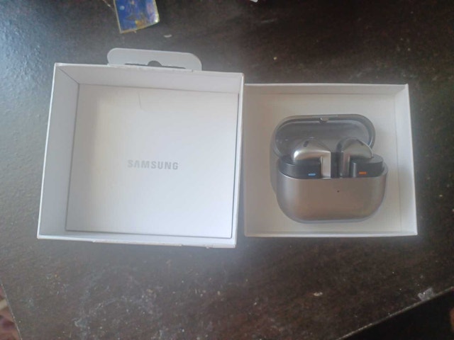galaxy buds 3 - photo 3