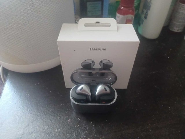 galaxy buds 3 - photo 5