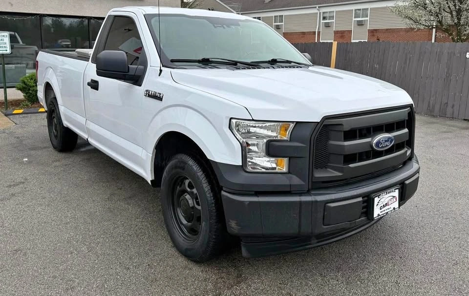 2017 Ford F150 Regular Cab XL Pickup 2D 8 ft