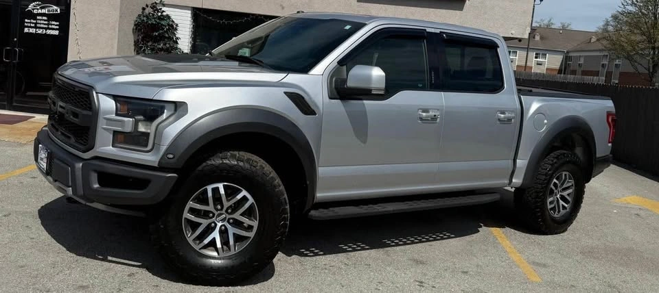 2017 Ford F150 Raptor SuperCrew Pickup - photo 2